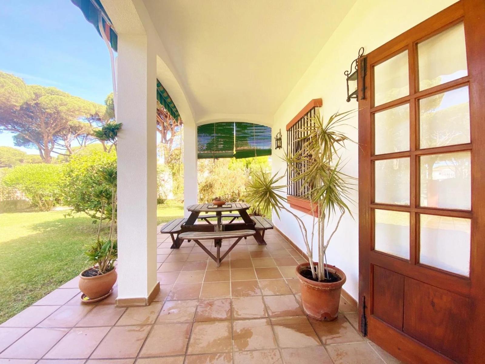 Chalet Roche A 300 Metros De La Playa Bagian luar foto