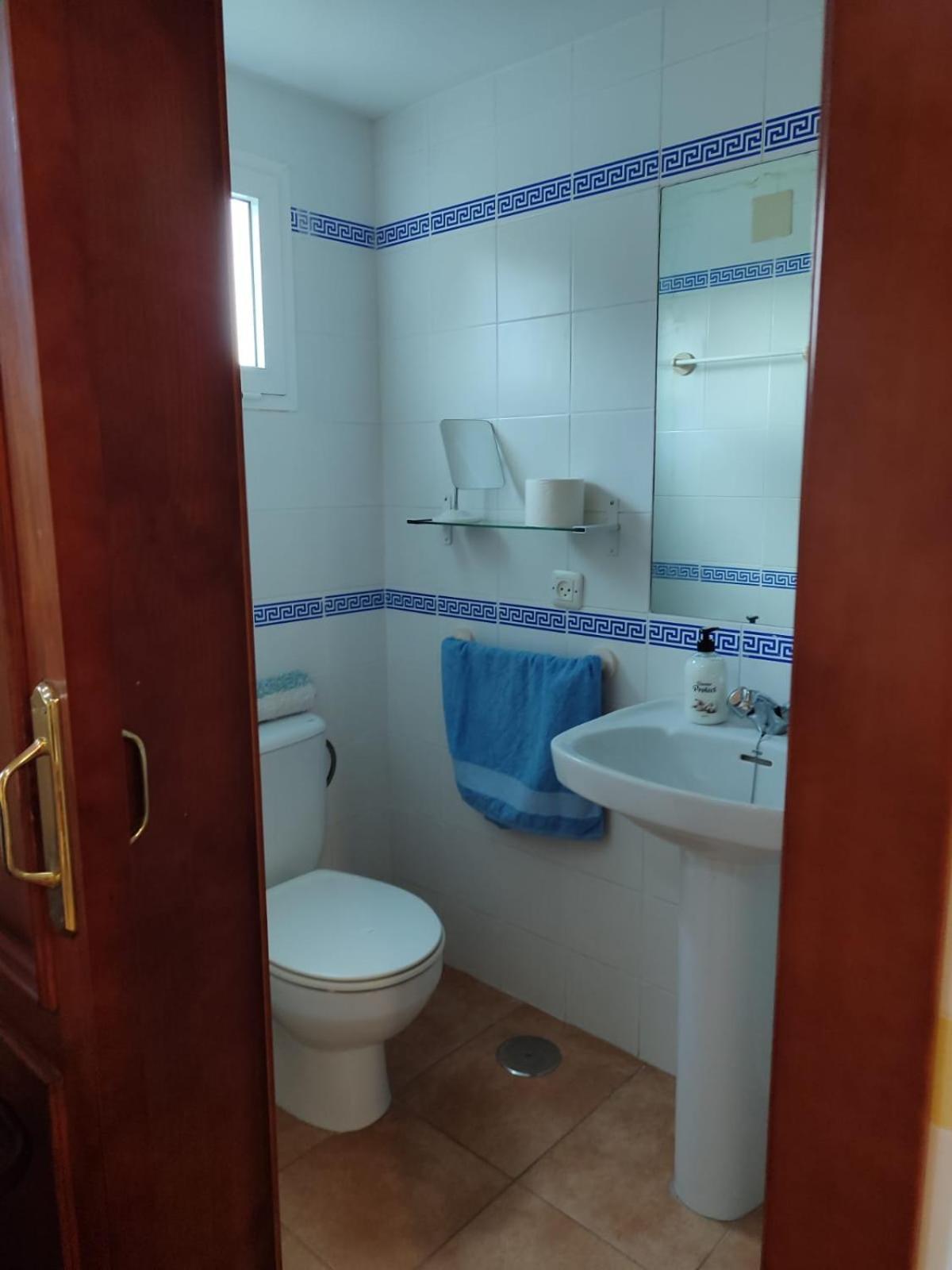 Chalet Roche A 300 Metros De La Playa Bagian luar foto