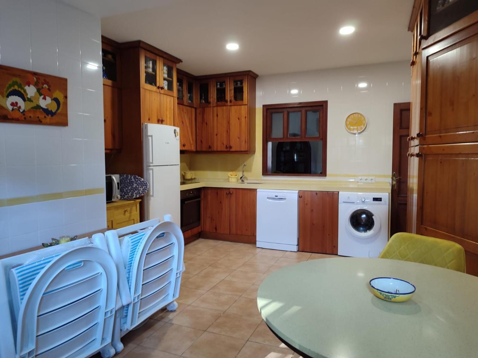 Chalet Roche A 300 Metros De La Playa Bagian luar foto